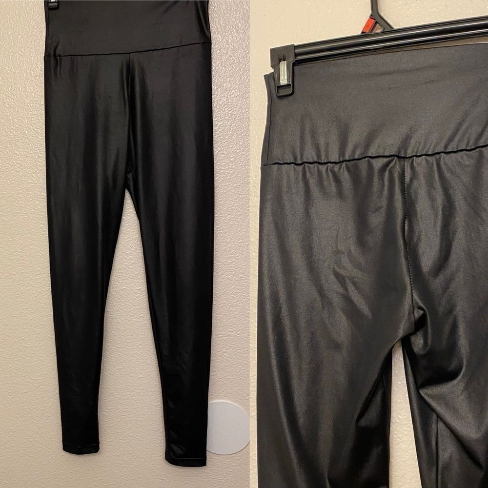 Black sexy faux leather like foil High Waisted leggings stretch Vegas Goth NYE S